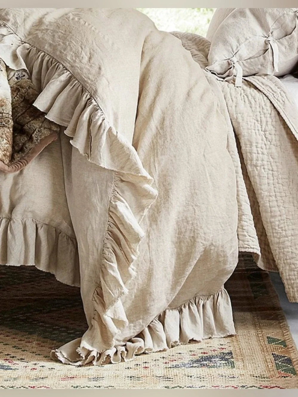 POTTERY BARN *BELGIAN FLAX RUFFLE LINEN DUVET COVER *FLAX *NWT $299.00 *QUEEN